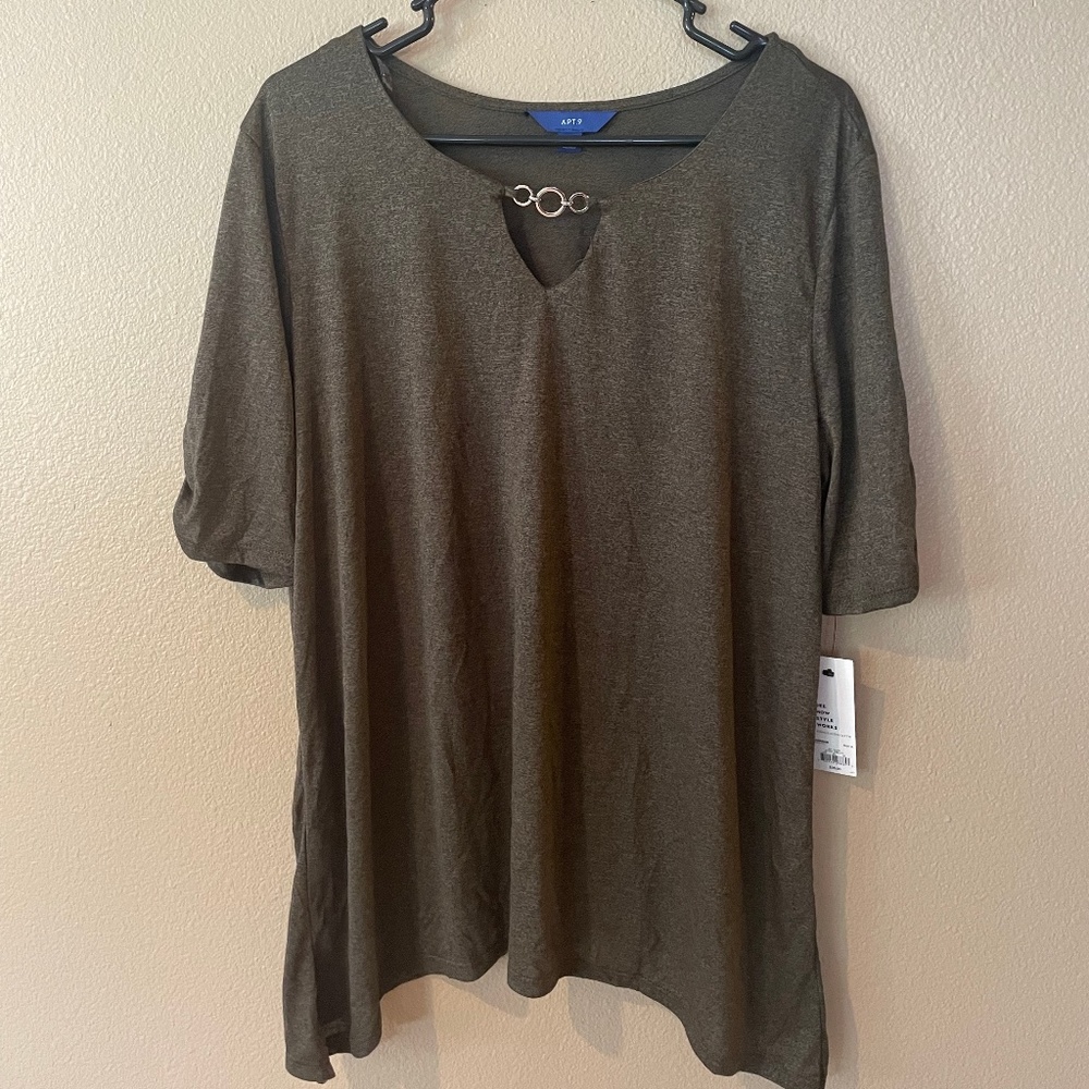 NWT Apt 9 Beautiful Olive Tunic size XL